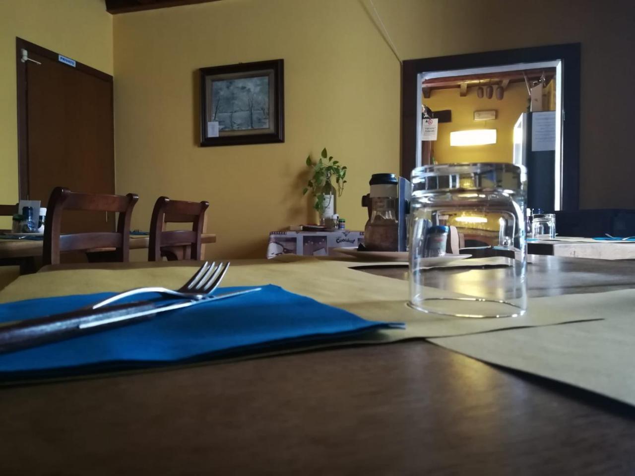La Cantinetta Goito  المظهر الخارجي الصورة